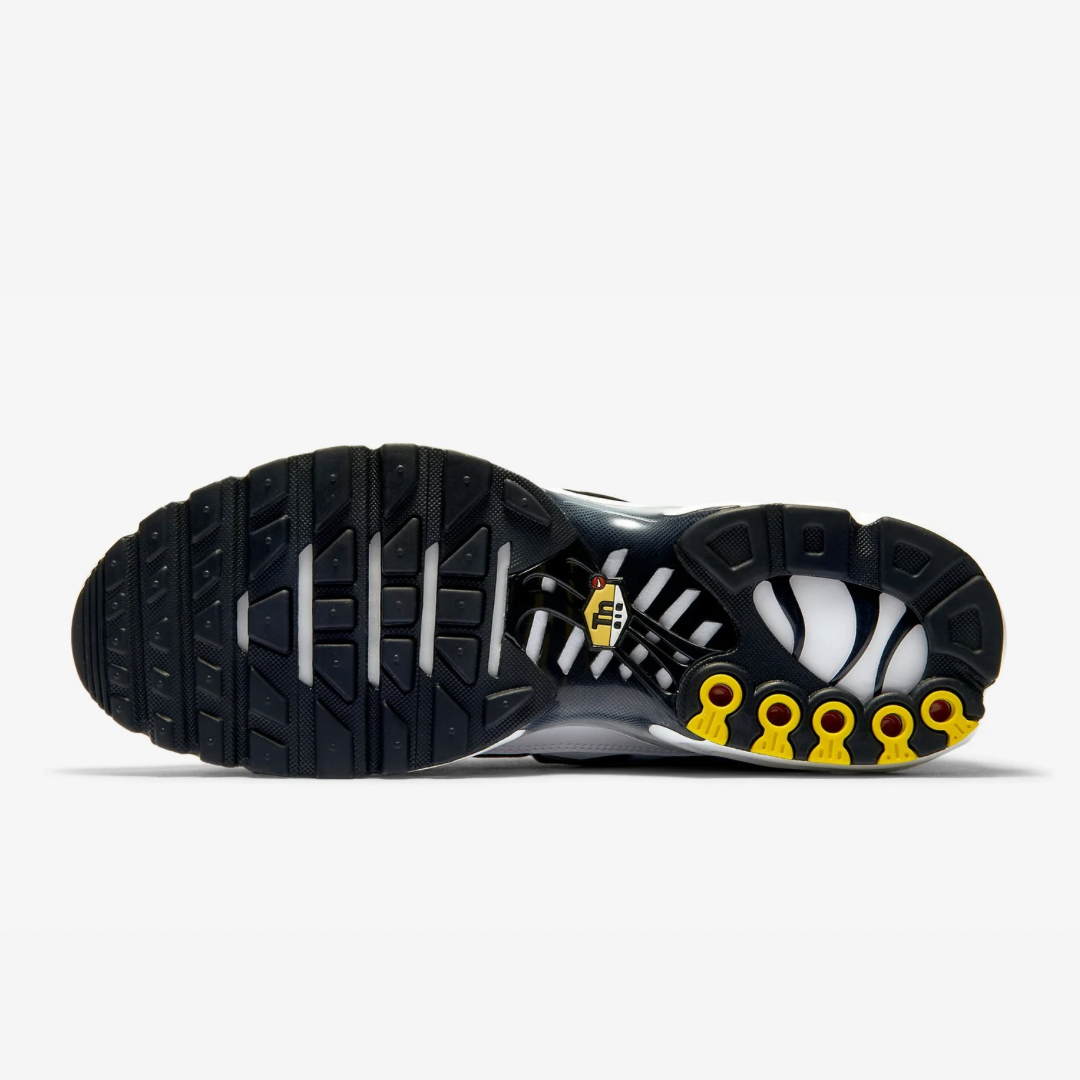 nike tuned killer whale