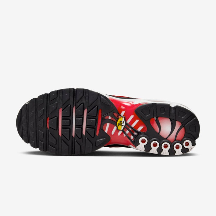 nike air max plus 3 catching fire